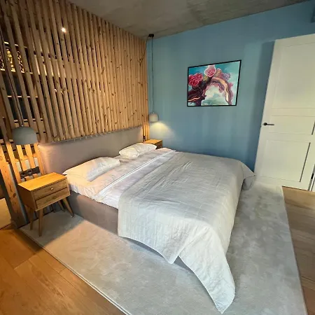 2bd & Office Room, Terrace, Garage Parking, By Cohost Apartmán *